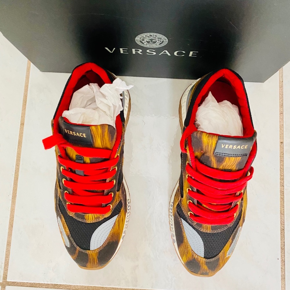 Versace Animalier Sneakers - Picture 4 of 4